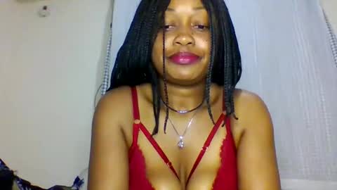 Snapshot of magdalinemus chatting on 10/21/25, 03:46 magdalinemus online show from 10/21/25, 03:46