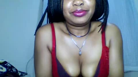 Snapshot of magdalinemus chatting on 10/23/25, 06:17 magdalinemus online show from 10/23/25, 06:17