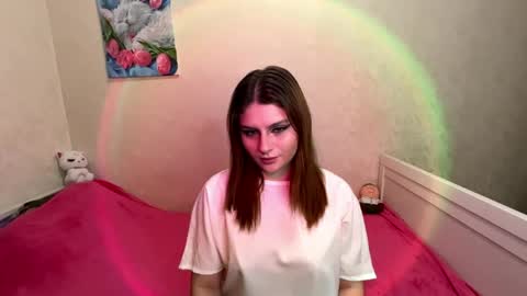 Snapshot of magenscozzafava chatting on 04/26/26, 03:42 Amy online show from 04/26/26, 03:42