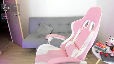 Eva online show from 02/24/25, 03:42