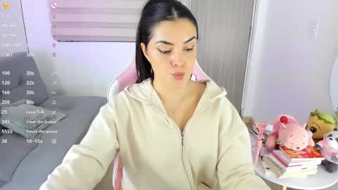 Eva online show from 11/12/25, 04:40