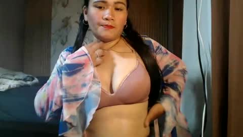 mages_1995 online show from 07/11/26, 01:52