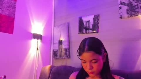 Snapshot of maggie_greene chatting on 10/08/25, 12:25 Maggie online show from 10/08/25, 12:25