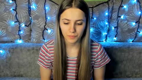 Maggie online show from 12/24/24, 12:44