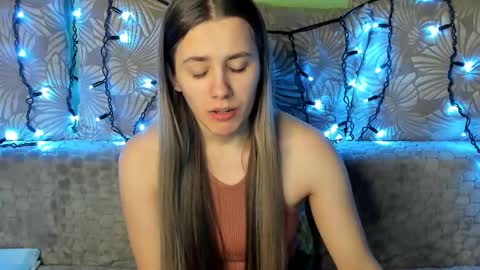 Maggie online show from 02/15/25, 01:21