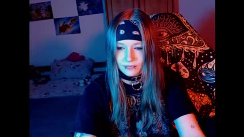 Snapshot of maggieswaggy chatting on 04/09/26, 06:02 Magdalene Swaggy online show from 04/09/26, 06:02