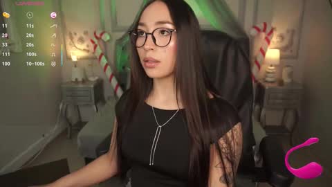   online show from 12/17/25, 09:54