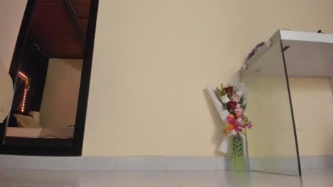   online show from 02/06/25, 03:09