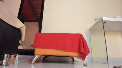   online show from 02/15/25, 03:17