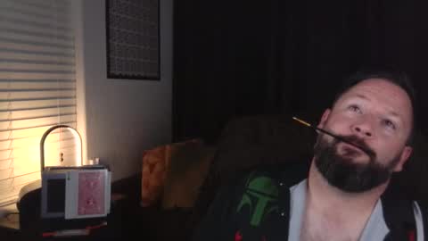 Snapshot of magic1984 chatting on 04/15/26, 05:14 Magic online show from 04/15/26, 05:14