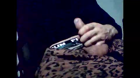 romantic online show from 12/21/25, 02:08