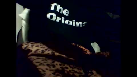 Snapshot of magic199 chatting on 04/18/26, 12:36 romantic online show from 04/18/26, 12:36