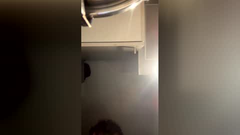 magic4209817 online show from 04/16/26, 06:36