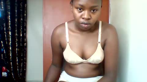 Bliss online show from 10/19/25, 02:07