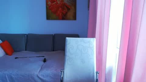 Snapshot of magic_blondie chatting on 07/21/26, 11:56 Margo online show from 07/21/26, 11:56