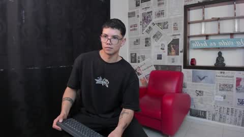 Damian Rivers online show from 01/08/25, 05:05