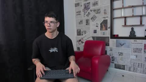 Damian Rivers online show from 02/05/25, 07:53