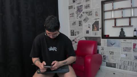 Damian Rivers online show from 02/05/25, 10:55