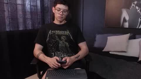 Damian Rivers online show from 11/25/25, 09:26