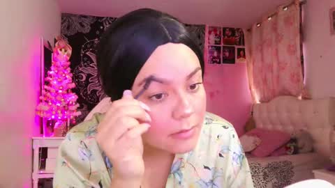 Snapshot of magic_clairewitch chatting on 12/31/24, 10:12 Claire online show from 12/31/24, 10:12