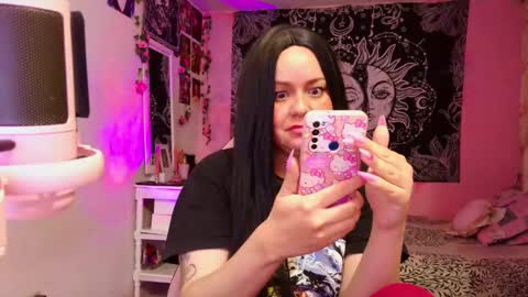 Snapshot of magic_clairewitch chatting on 01/20/25, 02:22 Claire online show from 01/20/25, 02:22