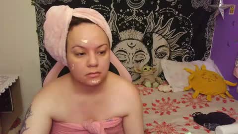 Snapshot of magic_clairewitch chatting on 07/04/26, 11:27 Claire online show from 07/04/26, 11:27