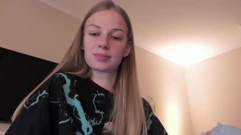 Alice  online show from 12/05/24, 10:01