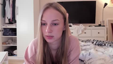 Alice  online show from 01/13/25, 09:08