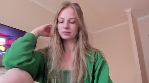 Alice  online show from 04/08/26, 09:53