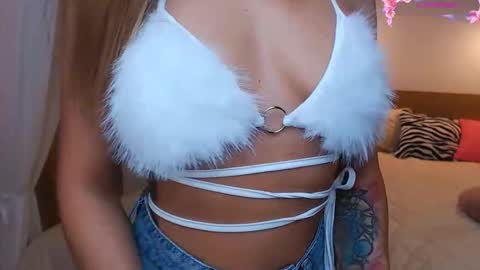 Snapshot of magic_eyes_ chatting on 10/05/25, 03:05 Hypnotizing online show from 10/05/25, 03:05