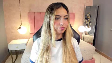 Fer online show from 10/23/25, 09:57