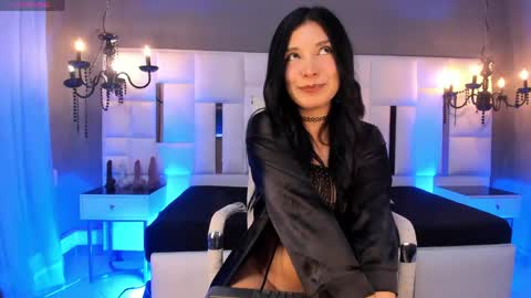 Magic isis  online show from 04/15/26, 06:42