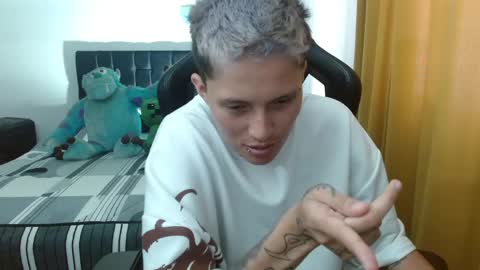 Jade online show from 05/27/26, 05:43