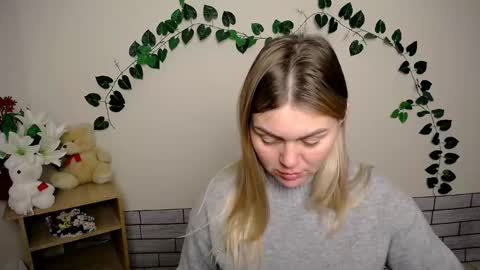 magic_katarina_ online show from 12/13/24, 06:00