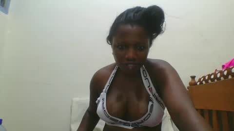 Snapshot of magic_koko3 chatting on 10/24/25, 11:23 magic_koko3 online show from 10/24/25, 11:23