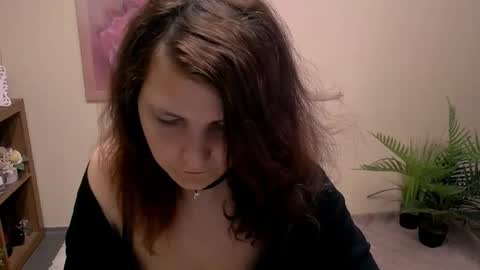 Snapshot of magic_kristy chatting on 05/27/26, 07:38 Kristy online show from 05/27/26, 07:38