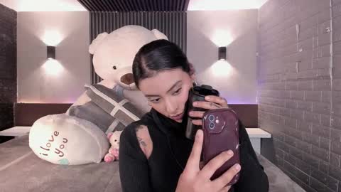 Snapshot of magic_marg chatting on 03/26/26, 09:31 Marge online show from 03/26/26, 09:31