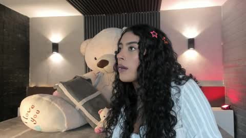 Snapshot of magic_marg chatting on 04/06/26, 10:22 Marge online show from 04/06/26, 10:22