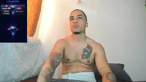 Snapshot of magic_mike_26 chatting on 06/30/26, 06:53 Magic Mike online show from 06/30/26, 06:53