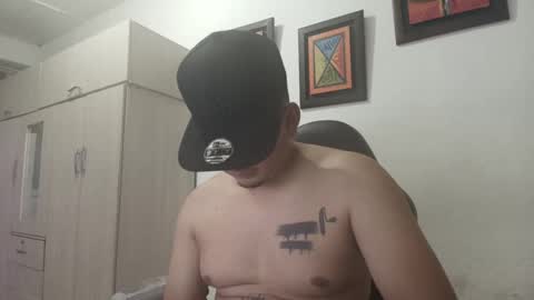 magic_milk23 online show from 09/20/25, 03:18