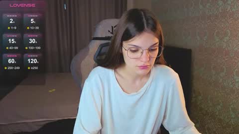 Merry online show from 09/18/25, 01:51