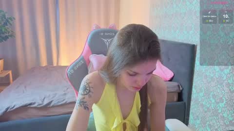 Merry online show from 04/04/26, 01:26