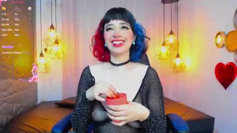 Snapshot of magic_sofii chatting on 02/25/25, 09:13 S  online show from 02/25/25, 09:13