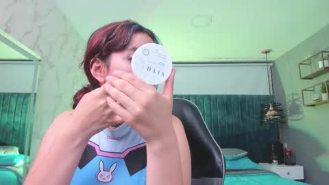 Snapshot of magic_sofii chatting on 10/13/25, 07:36 S  online show from 10/13/25, 07:36