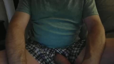 Snapshot of magic_stick28082 chatting on 06/07/26, 12:37 magic_stick28082 online show from 06/07/26, 12:37