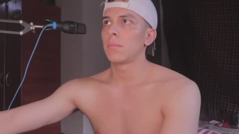 Tony Hoffa online show from 01/12/25, 10:22