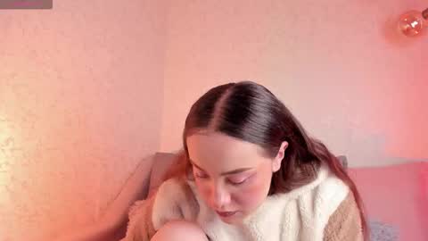 Vera  online show from 12/19/25, 12:01