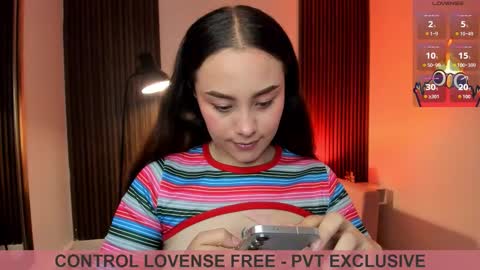 Snapshot of magic_vera chatting on 02/04/26, 12:00 Vera online show from 02/04/26, 12:00
