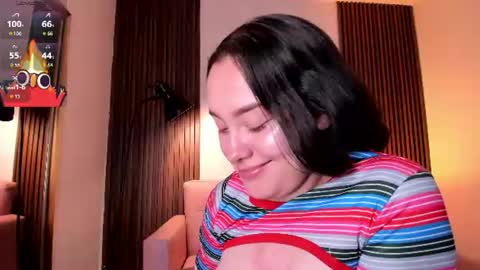 Snapshot of magic_vera chatting on 06/21/26, 11:24 Vera online show from 06/21/26, 11:24