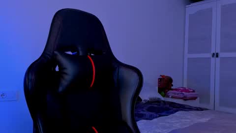 Snapshot of magiccorey chatting on 10/06/25, 05:16 magiccorey online show from 10/06/25, 05:16